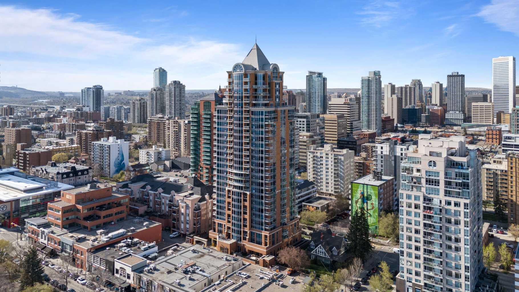 817 15 Avenue Sw Unit 701, Calgary, AB T2R 0H8