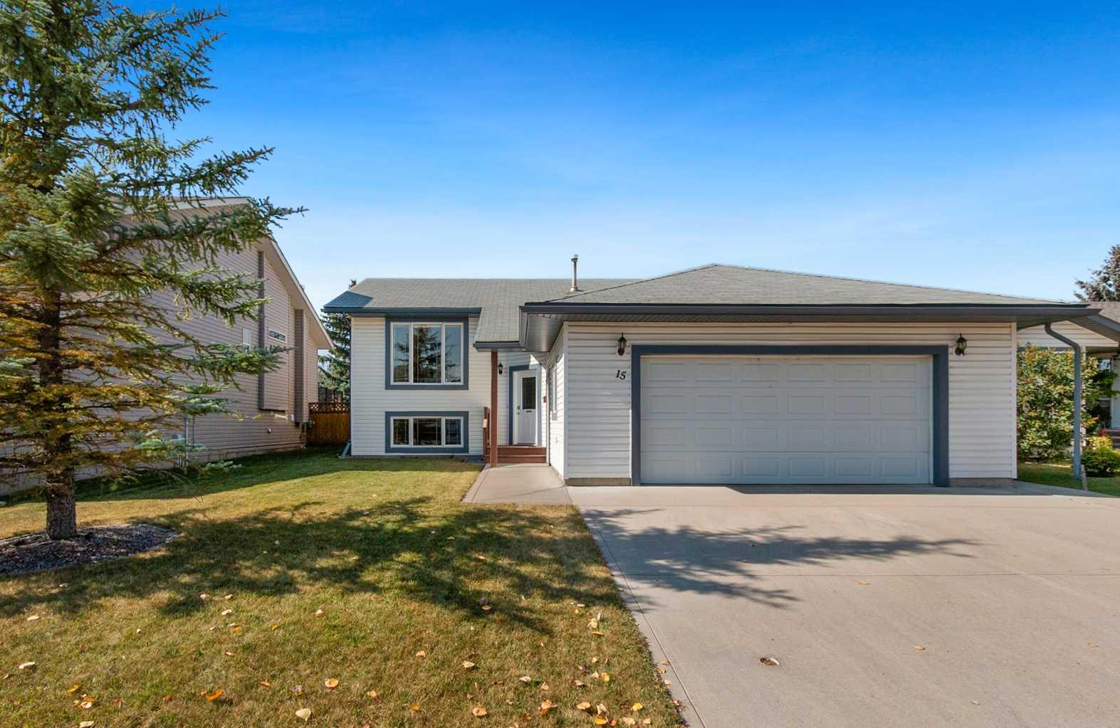 15 Sierra Rd, Olds, AB T4H 1X4