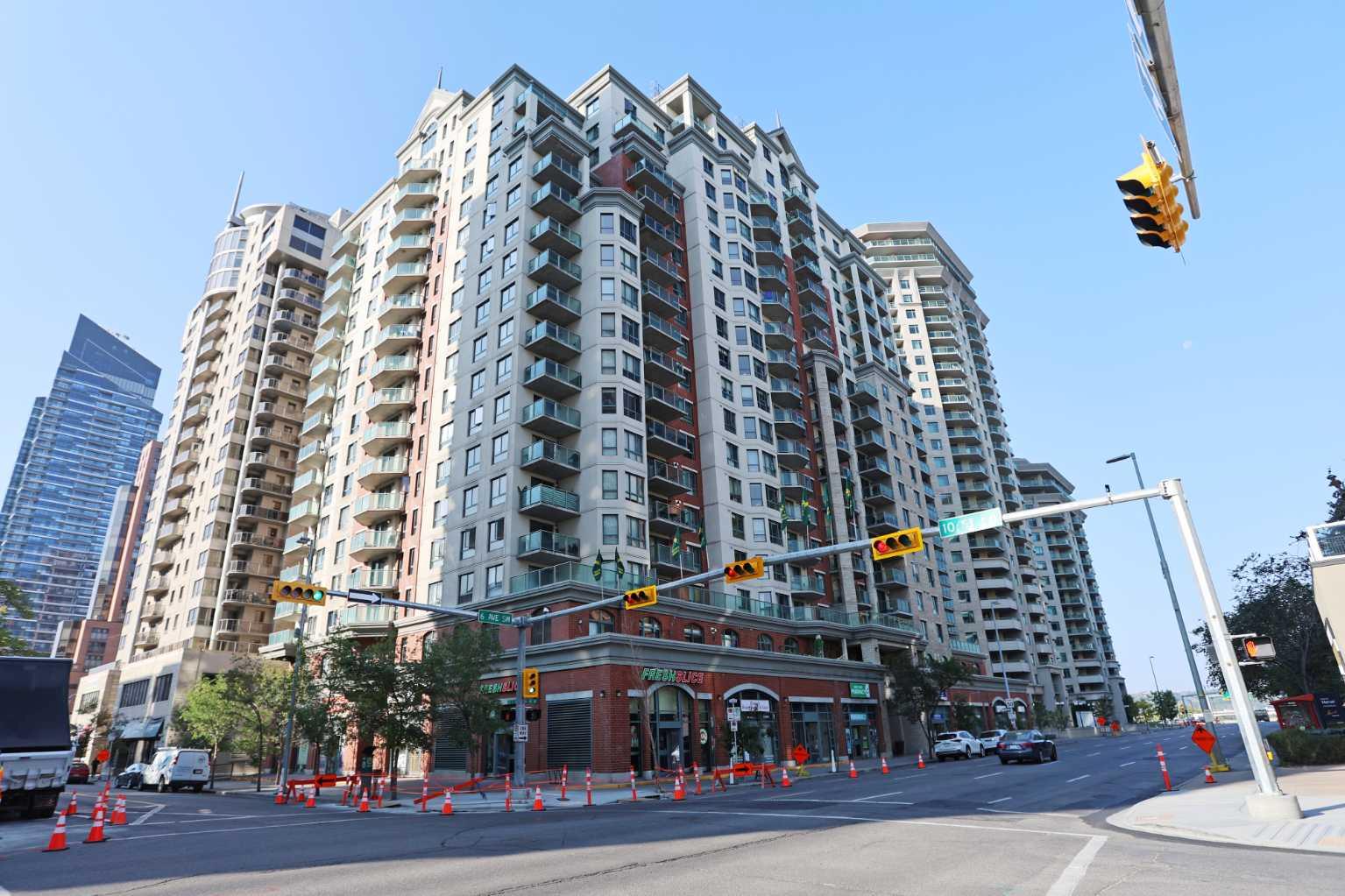 1111 6 Avenue Sw Unit 317, Calgary, AB T2P 5M5