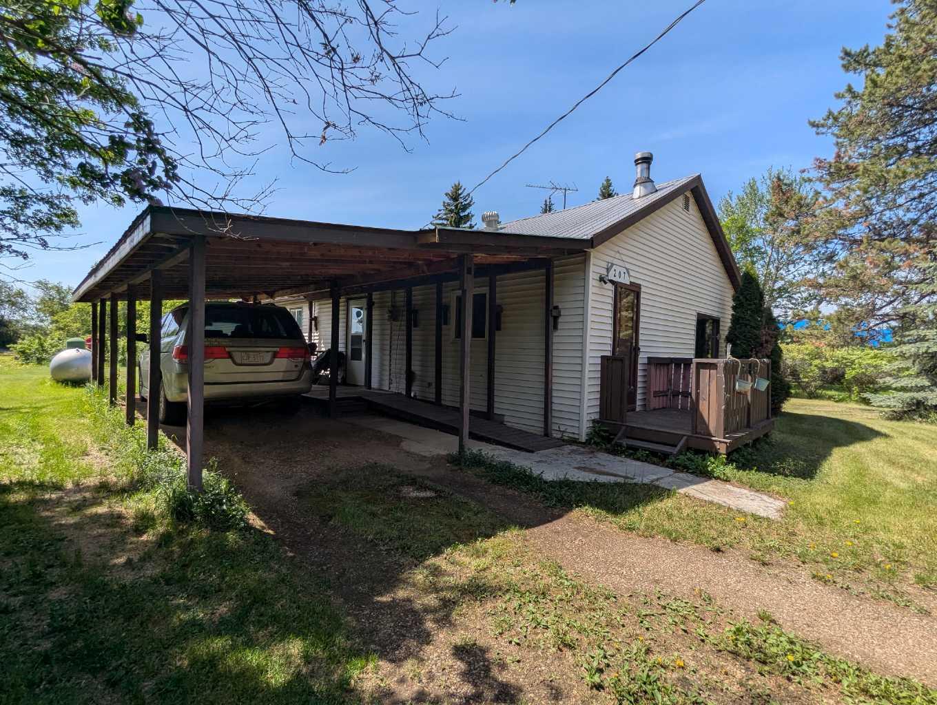 207 Township Road 484 E, Round Hill, AB T0B 3Z0