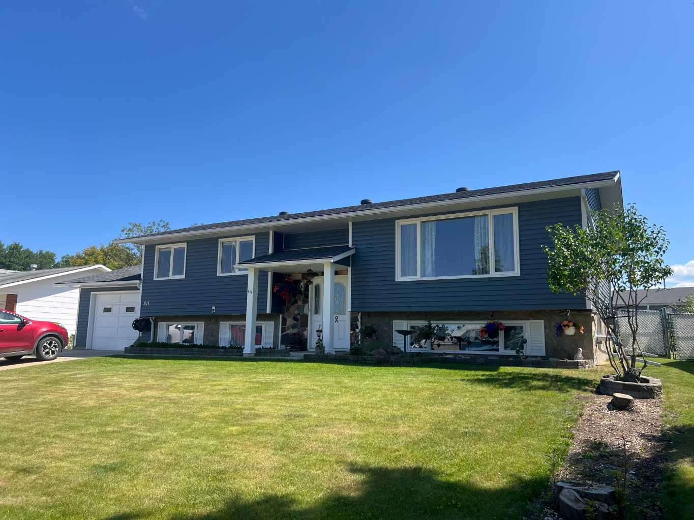 7 St Unit 811, Fox Creek, AB T0H 1P0