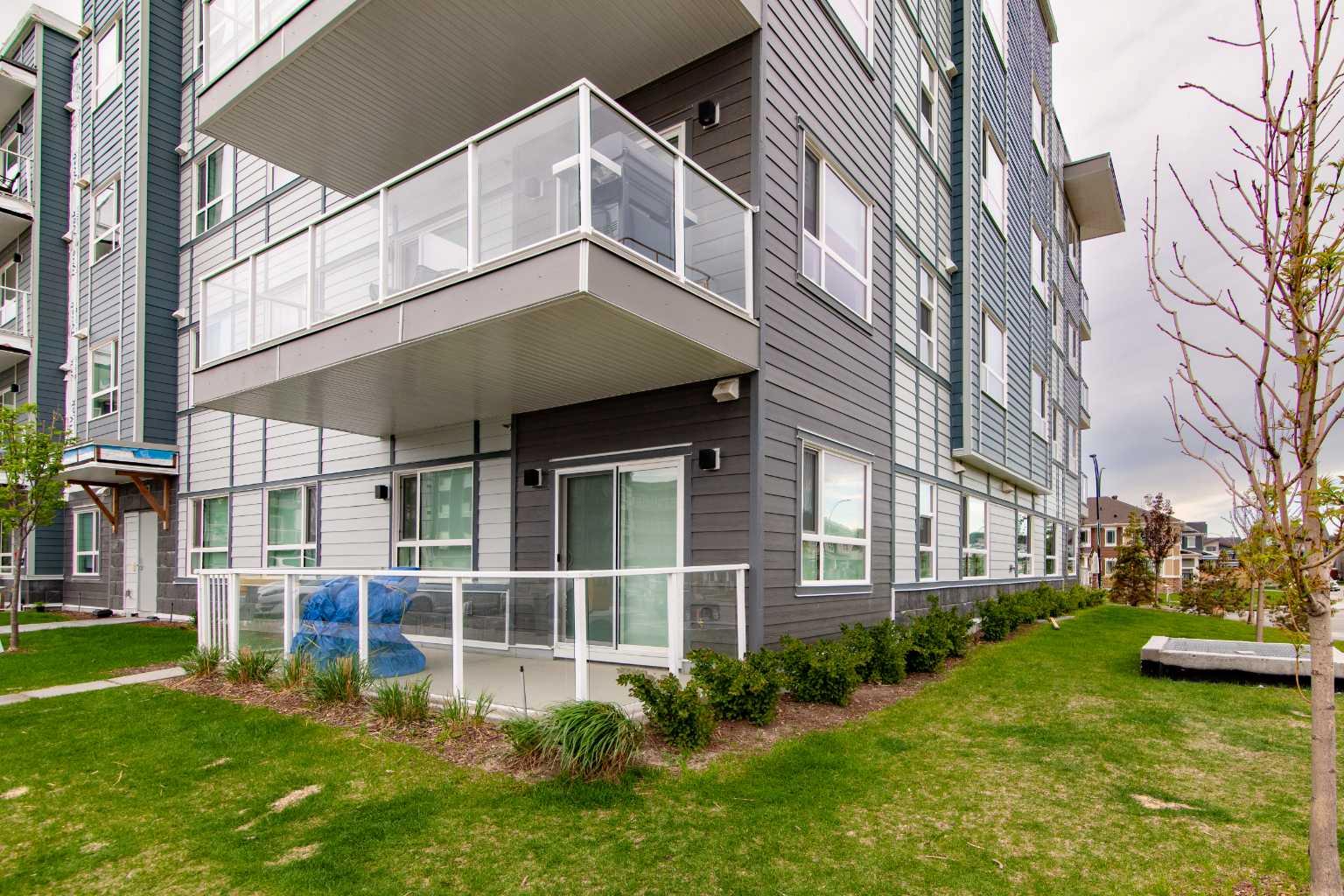 40 Carrington Plaza Nw Unit 103, Calgary, AB T3P 1X7