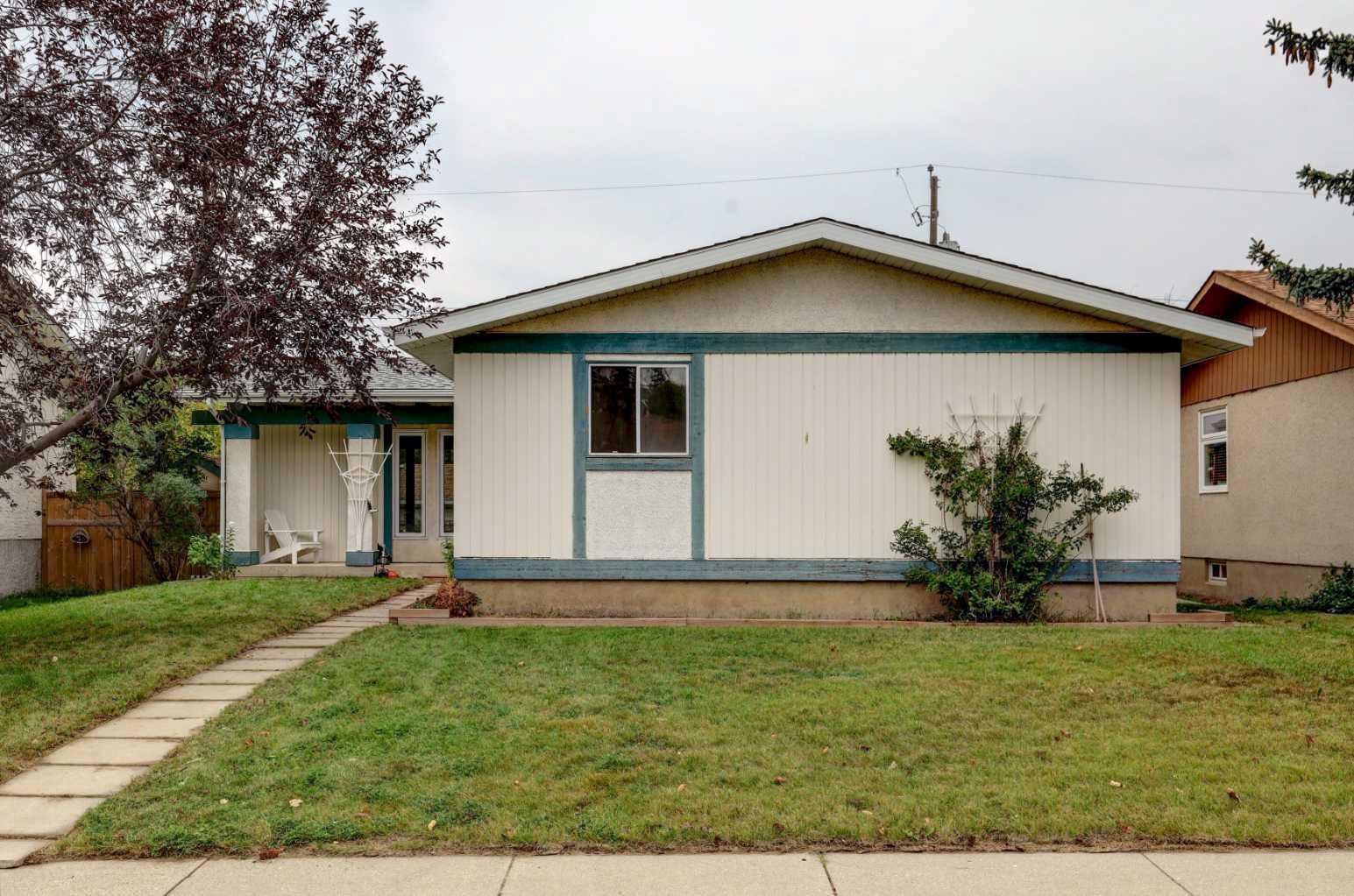 315 Manora Rd NE, Calgary, AB T2A 4R7