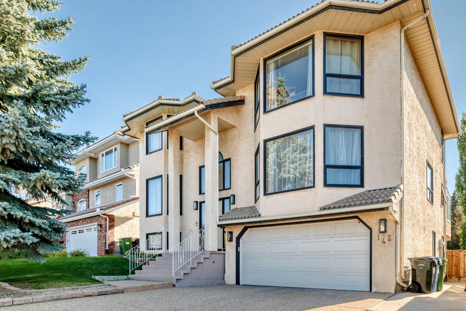 142 Edgeview Rd NW, Calgary, AB T3A 4V1