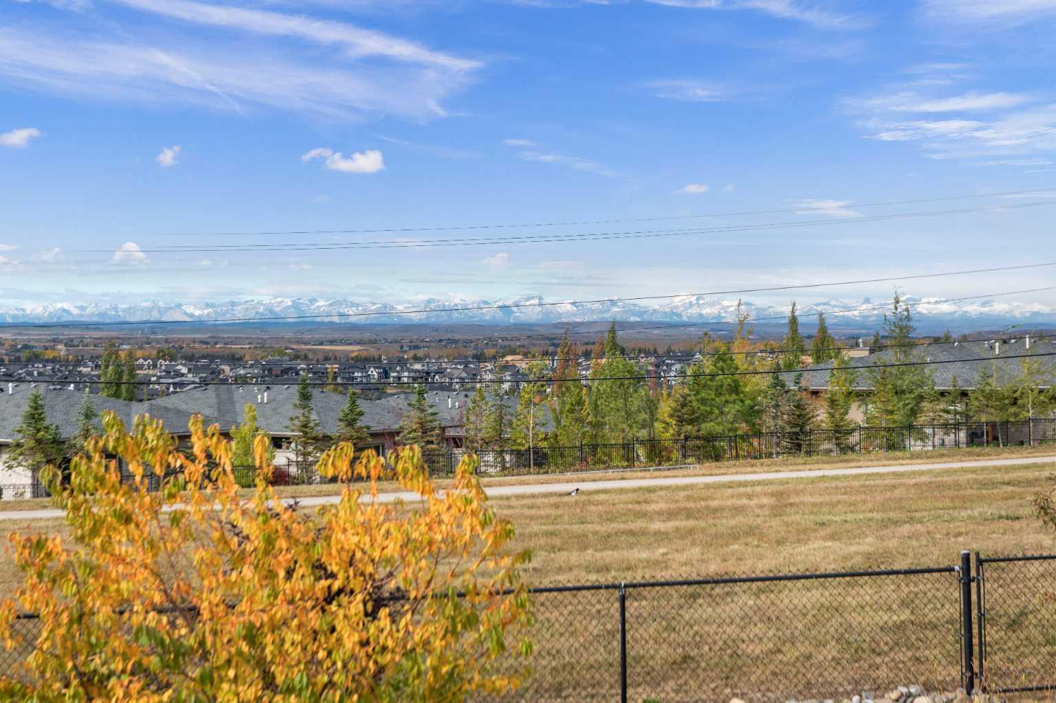 72 Tuscany Ridge Cres NW, Calgary, AB T3L 3C7