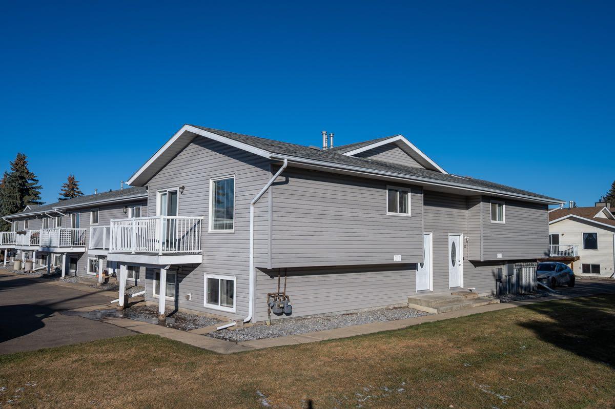 41 Cosgrove Crescent Unit 6, Red Deer, AB T4P 2Z6
