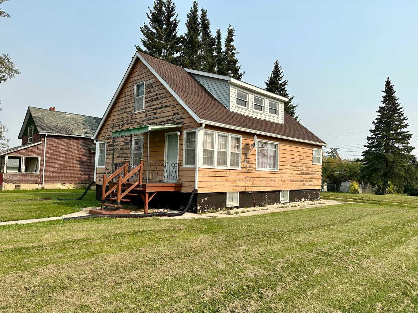 , Mayerthorpe, AB T0E 1N0 MLS Houseful