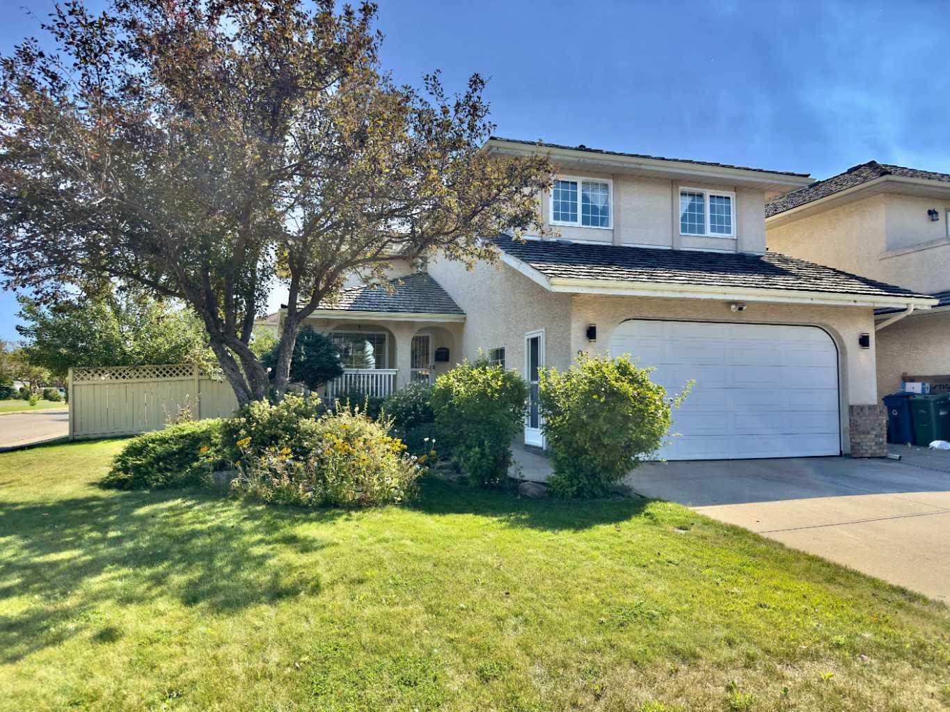 91 Coral Springs Blvd NE, Calgary, AB T3J 3J4