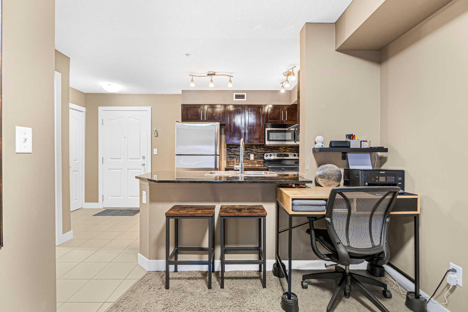 7130 80 Avenue Ne Unit 311, Calgary, AB T3J 0N5