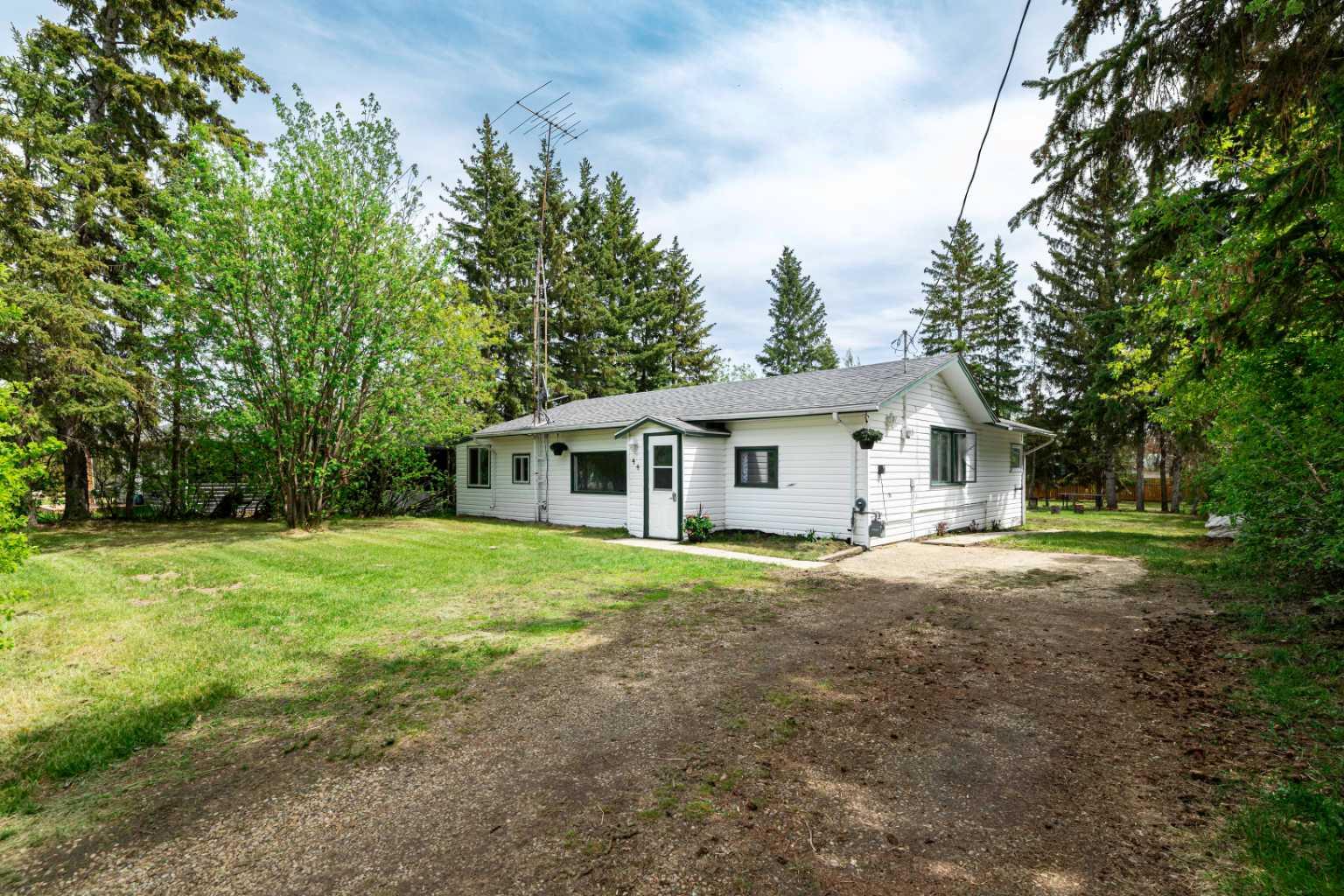 , Gull Lake, AB T4L 2N1 | MLS # | Houseful