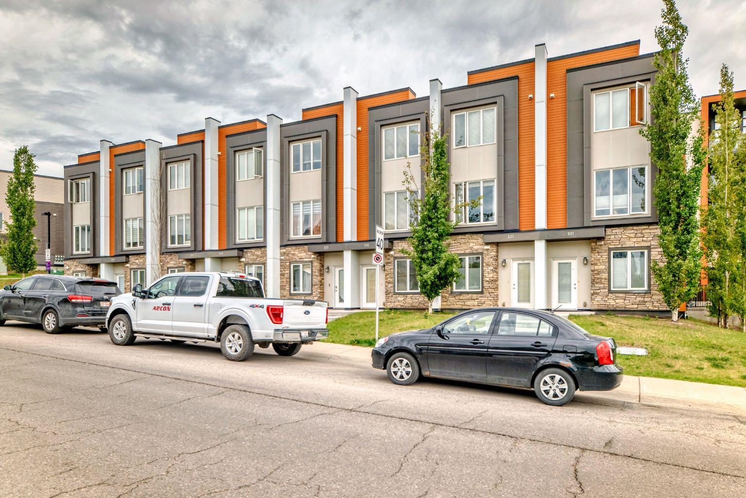 233 Kincora Glen Rd NW, Calgary, AB T3R 1S1