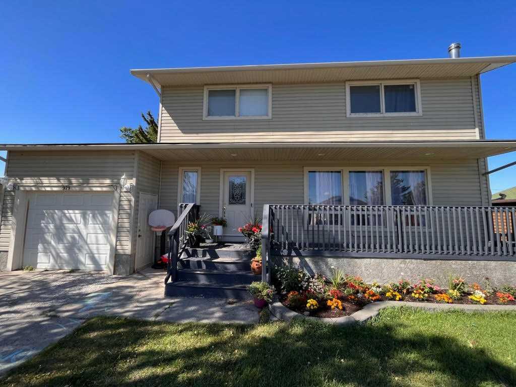 , Pincher Creek, AB T0K 1W0 MLS Houseful