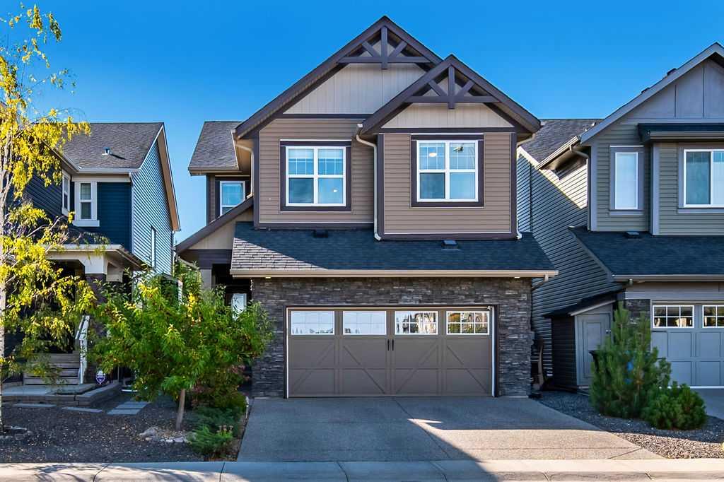 29 Cougar Ridge Close SW, Calgary, AB T3H 0V4