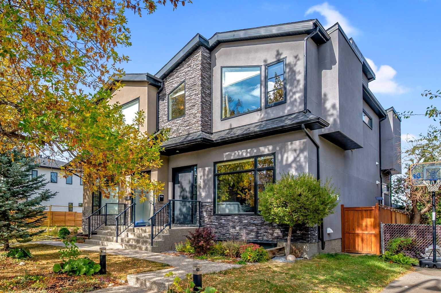 24 Avenue Nw Unit 724, Calgary, AB T2M 1X7