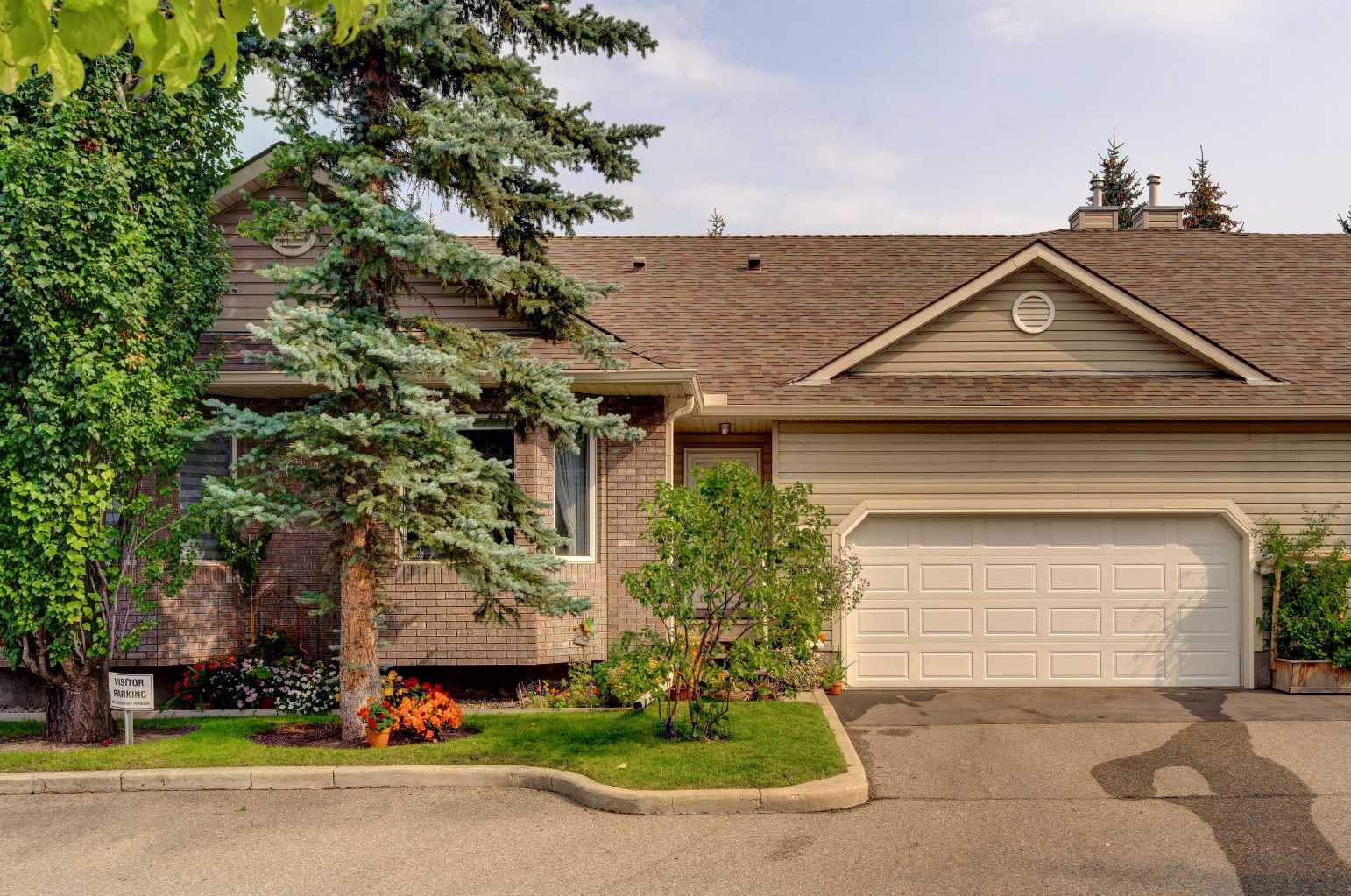 83 Mt Douglas Villas SE, Calgary, AB T2Z 3R5