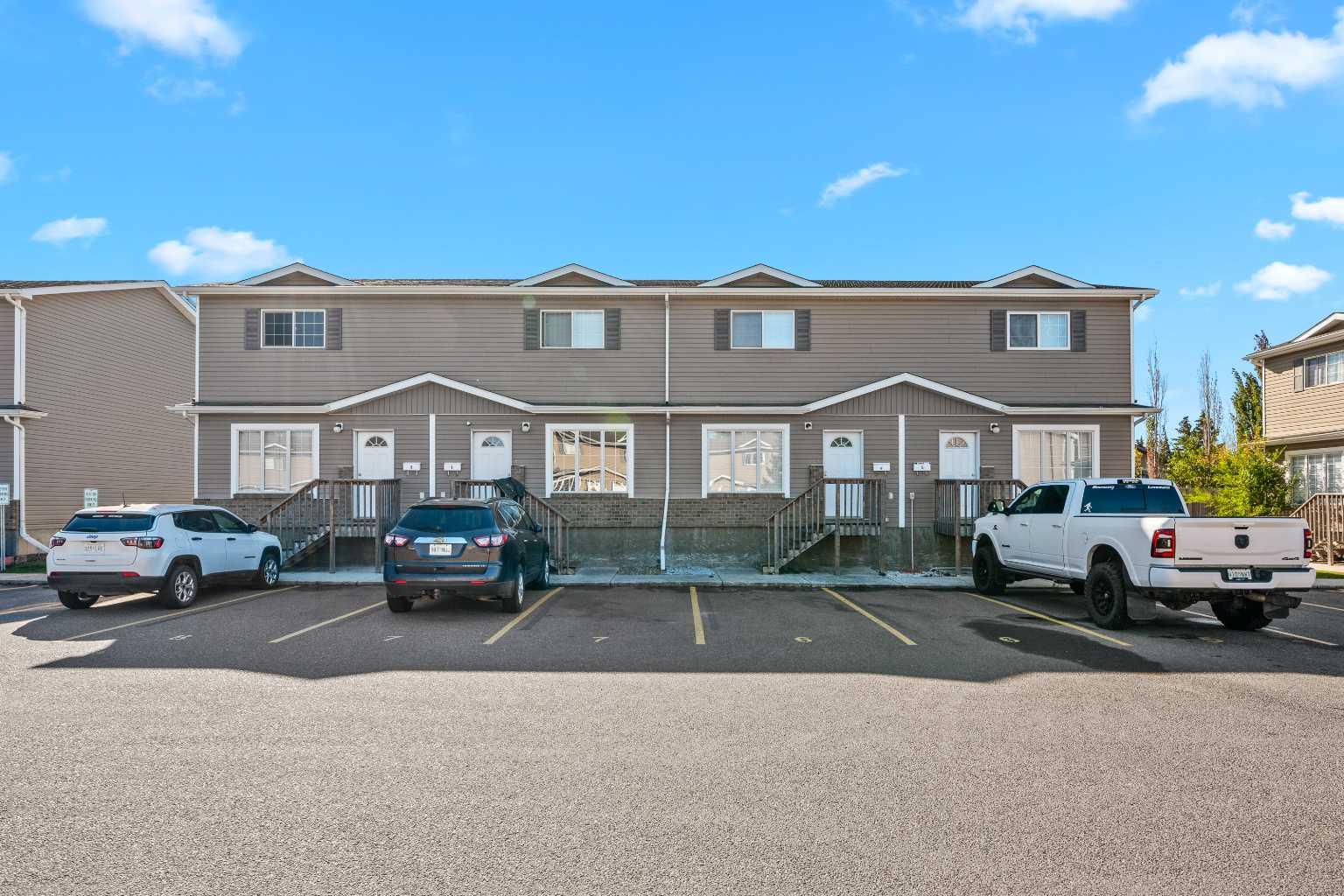 1811 49 Ave #6 Ave, Lloydminster, SK S9V 0Z3