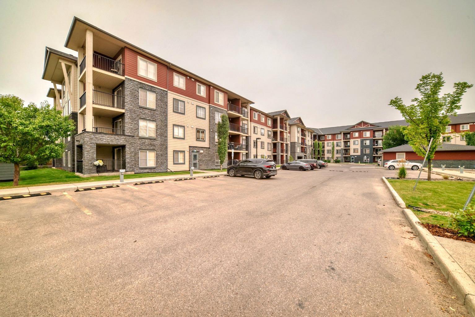 81 Legacy Boulevard Se Unit 1123, Calgary, AB T2X 2B9