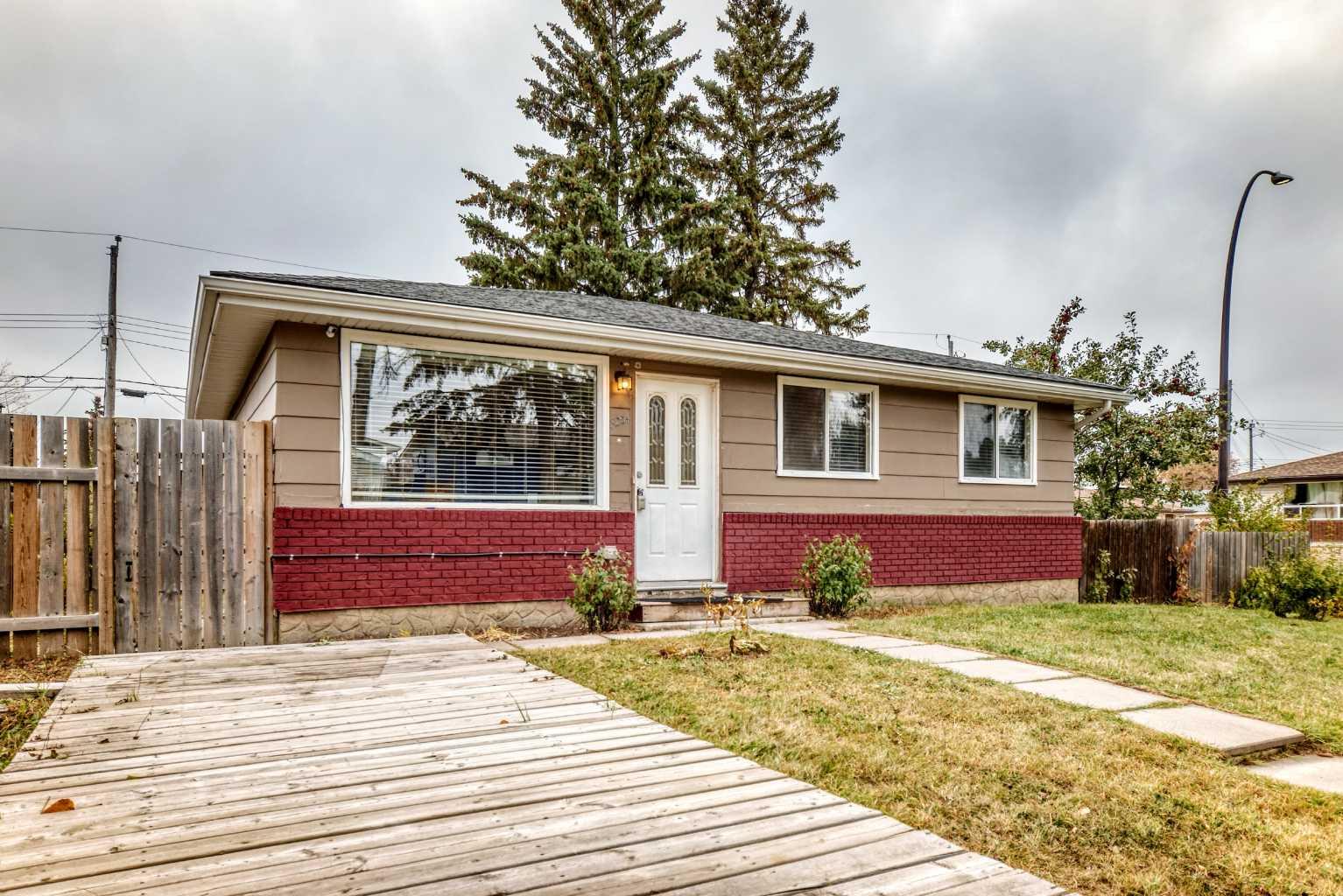 41 Street Se Unit 3224, Calgary, AB T2B 1E5