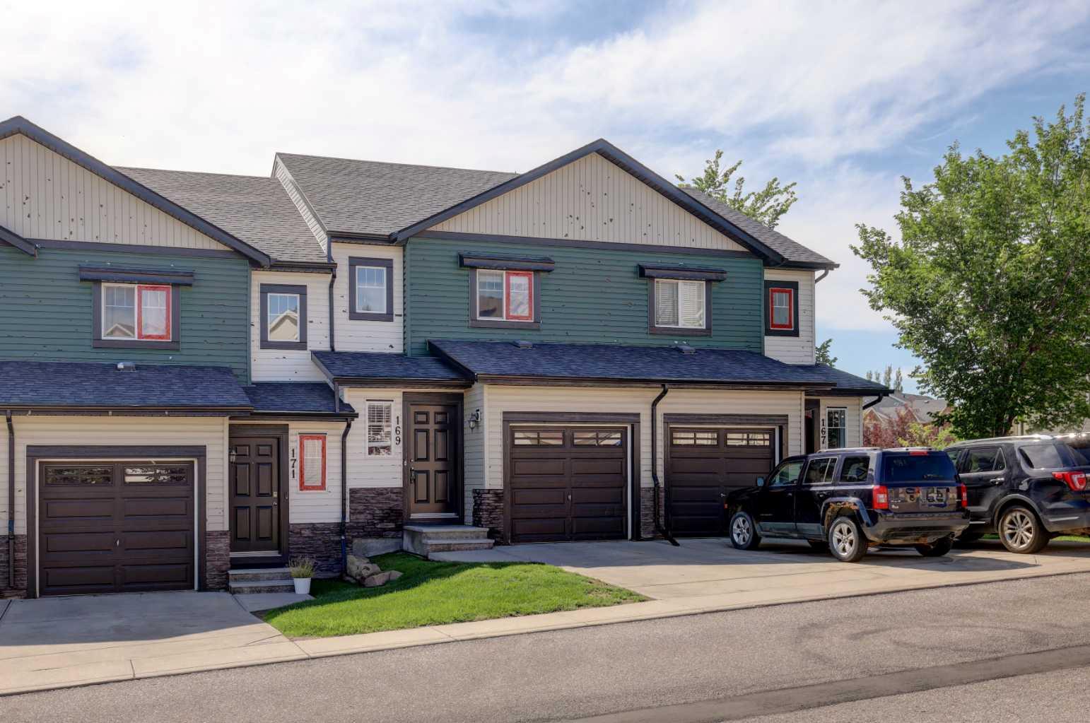 169 Pantego Ln NW, Calgary, AB T3K 0T1