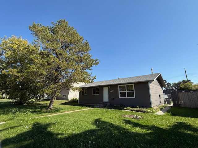 103 Street Unit 10203, High Level, AB T0H 1Z0