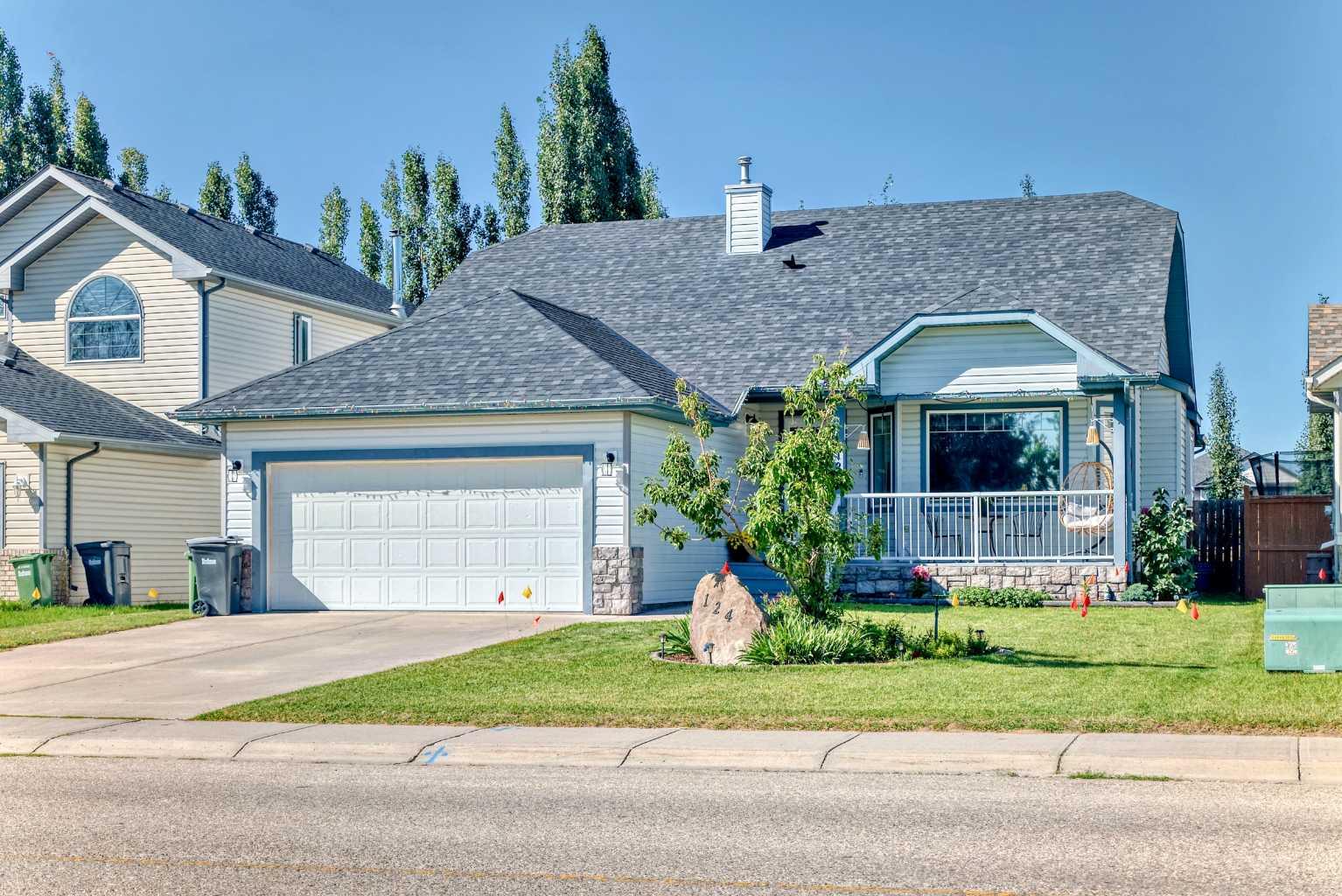 124 Hillview Rd, Strathmore, AB T1P 1W2