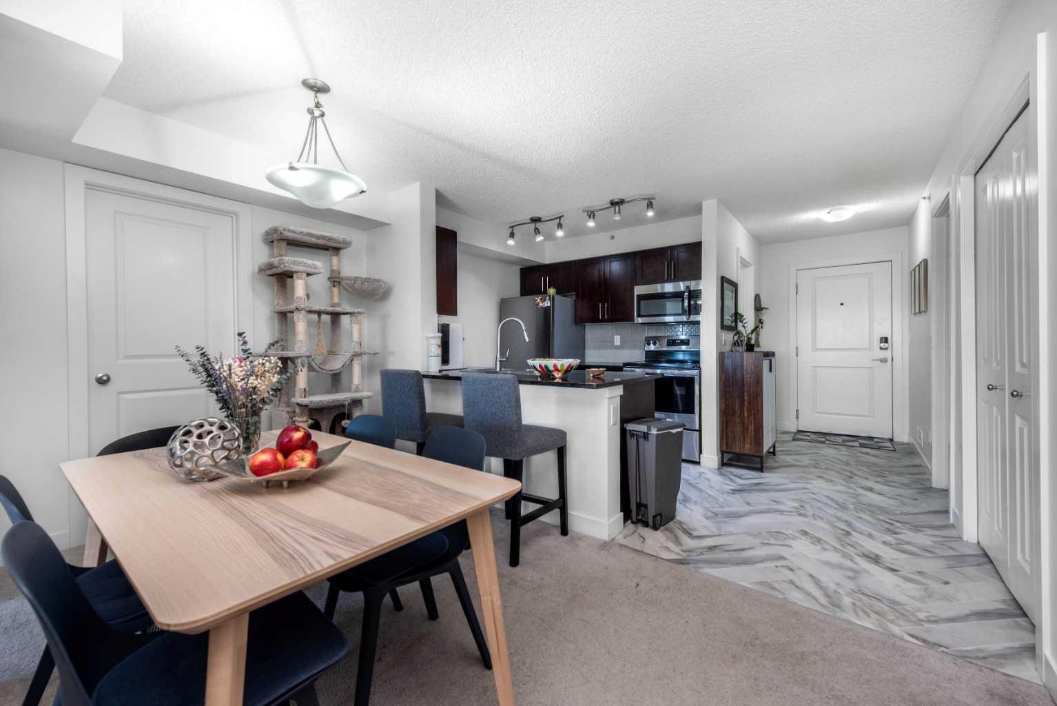 81 Legacy Boulevard Se Unit 1426, Calgary, AB T2X 2B9