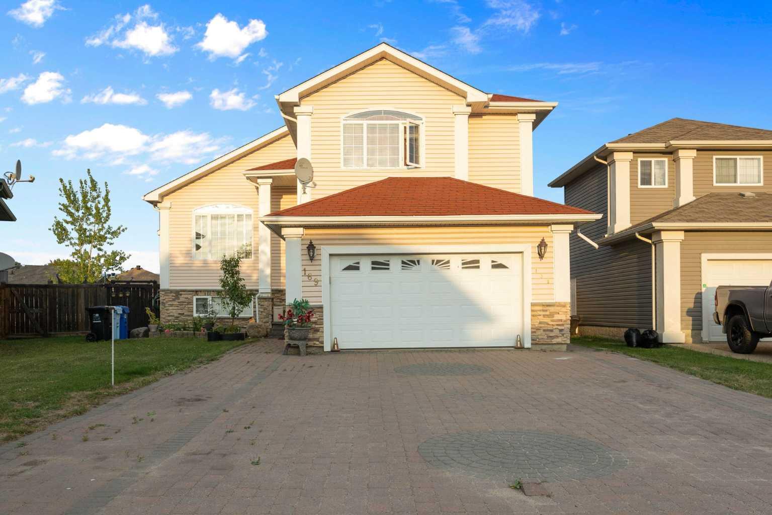 169 Fisher Cres, Fort Mcmurray, AB T9K 0B8