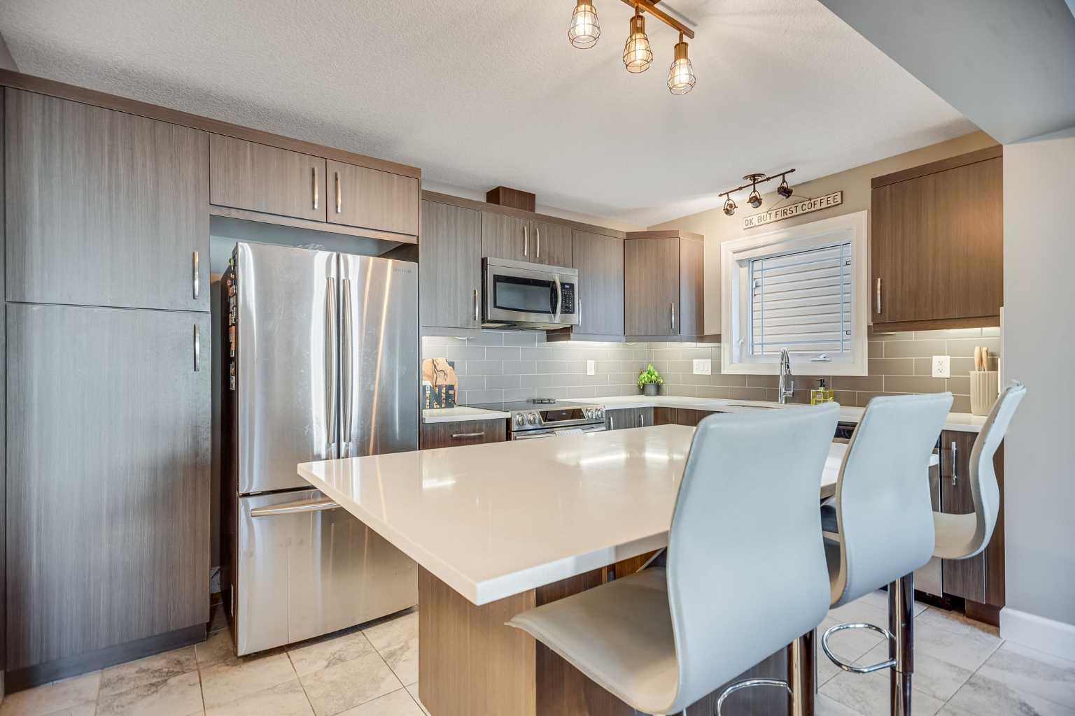 353 Windford Grn SW, Airdrie, AB T4B 4G4