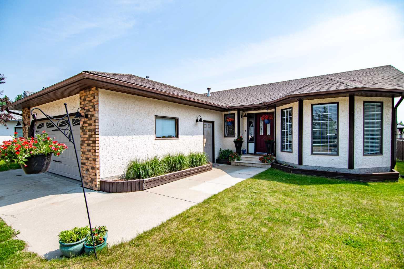 69 Avenue Unit 6019, Rocky Mountain House, AB T4T 1K6