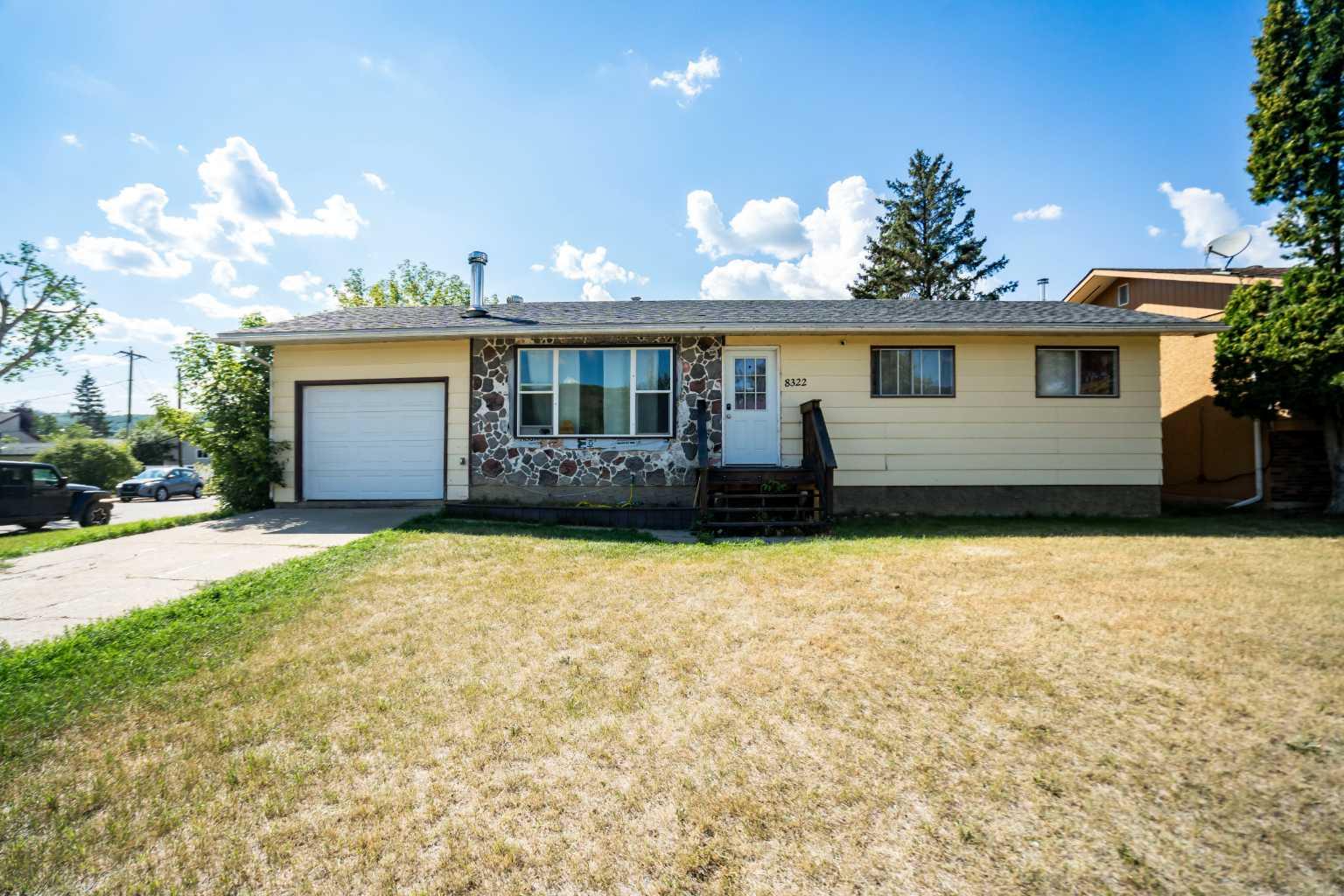 95 St Unit 8322, Peace River, AB T8S 1G1