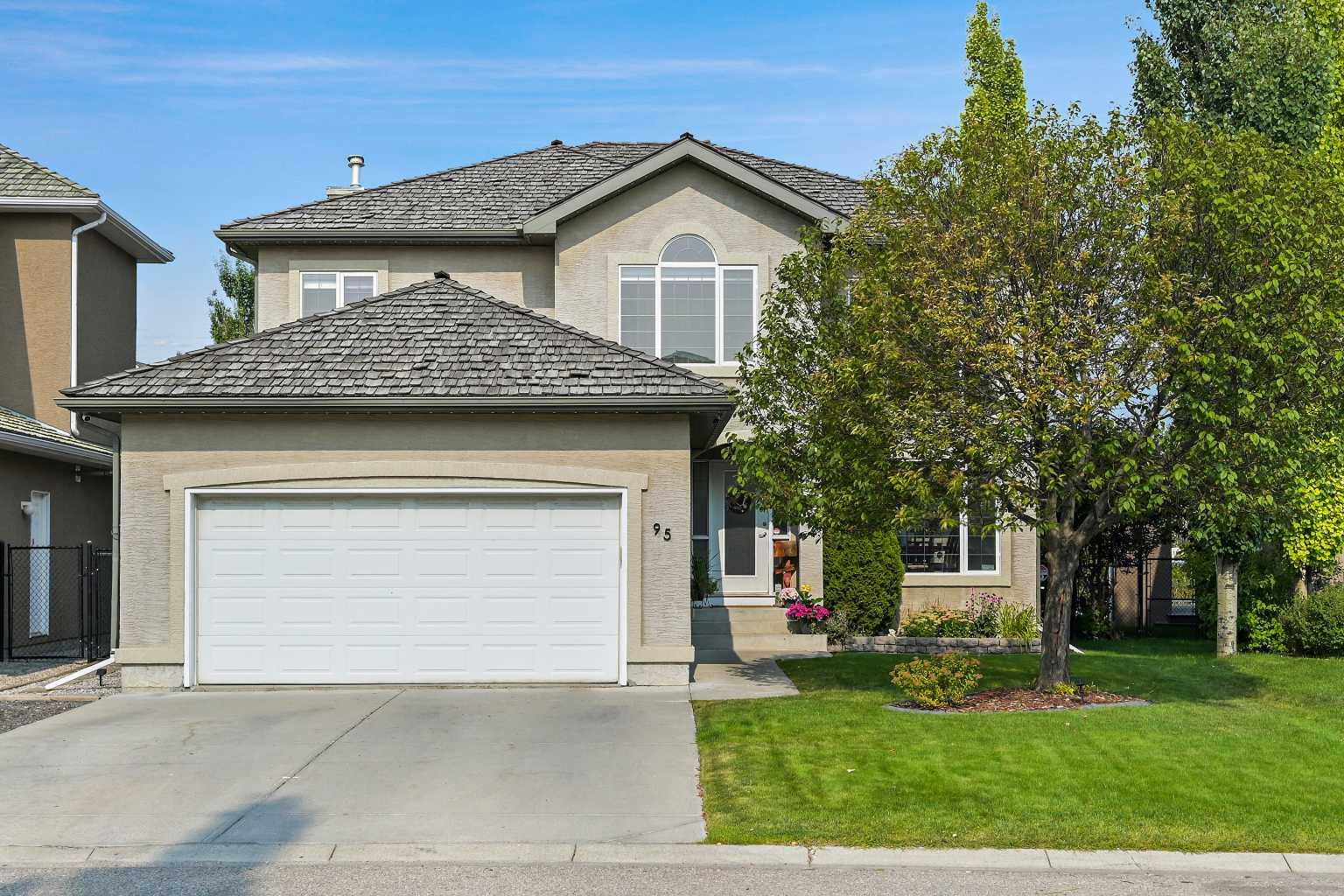 95 Panorama Hills Vw NW, Calgary, AB T3K 5B8