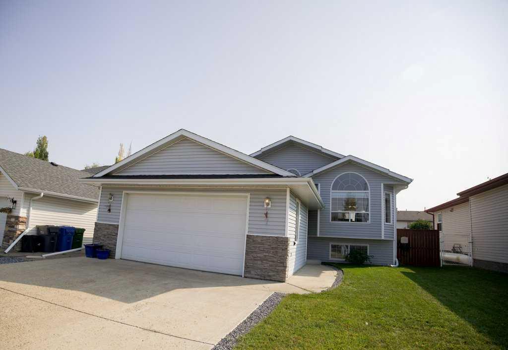 7 Langford Cres Cres, Red Deer, AB T4R 2X1