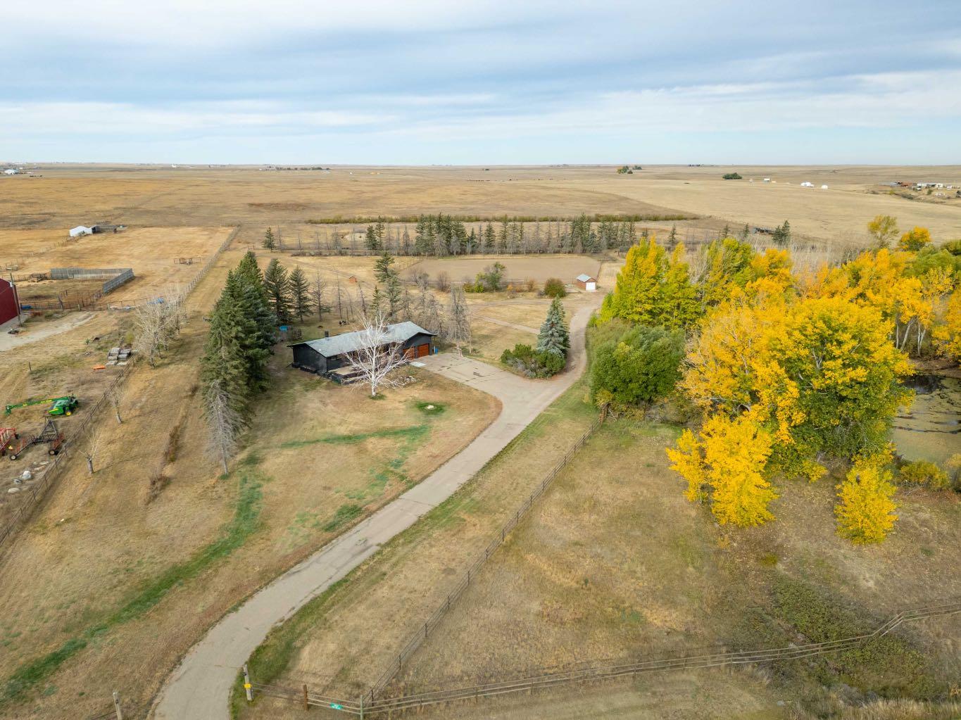 13512 Range Road 63, Redcliff, AB T0J 2P0