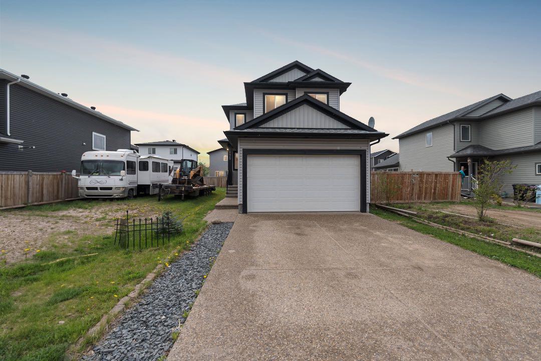 175 Aldergrove Ave, Fort Mcmurray, AB T9J 1E6