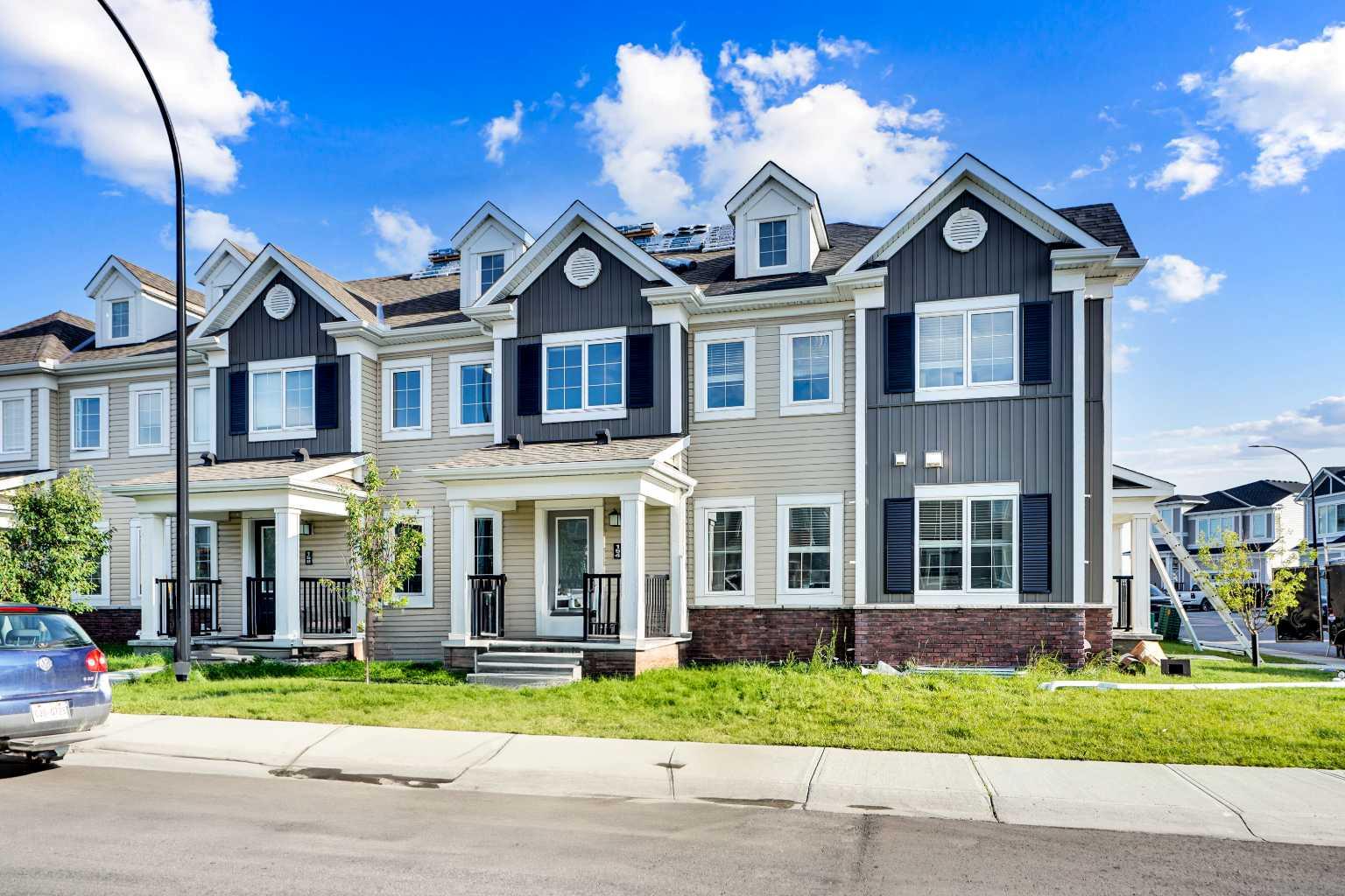 154 Cityside Grv NE, Calgary, AB T3N 1C9