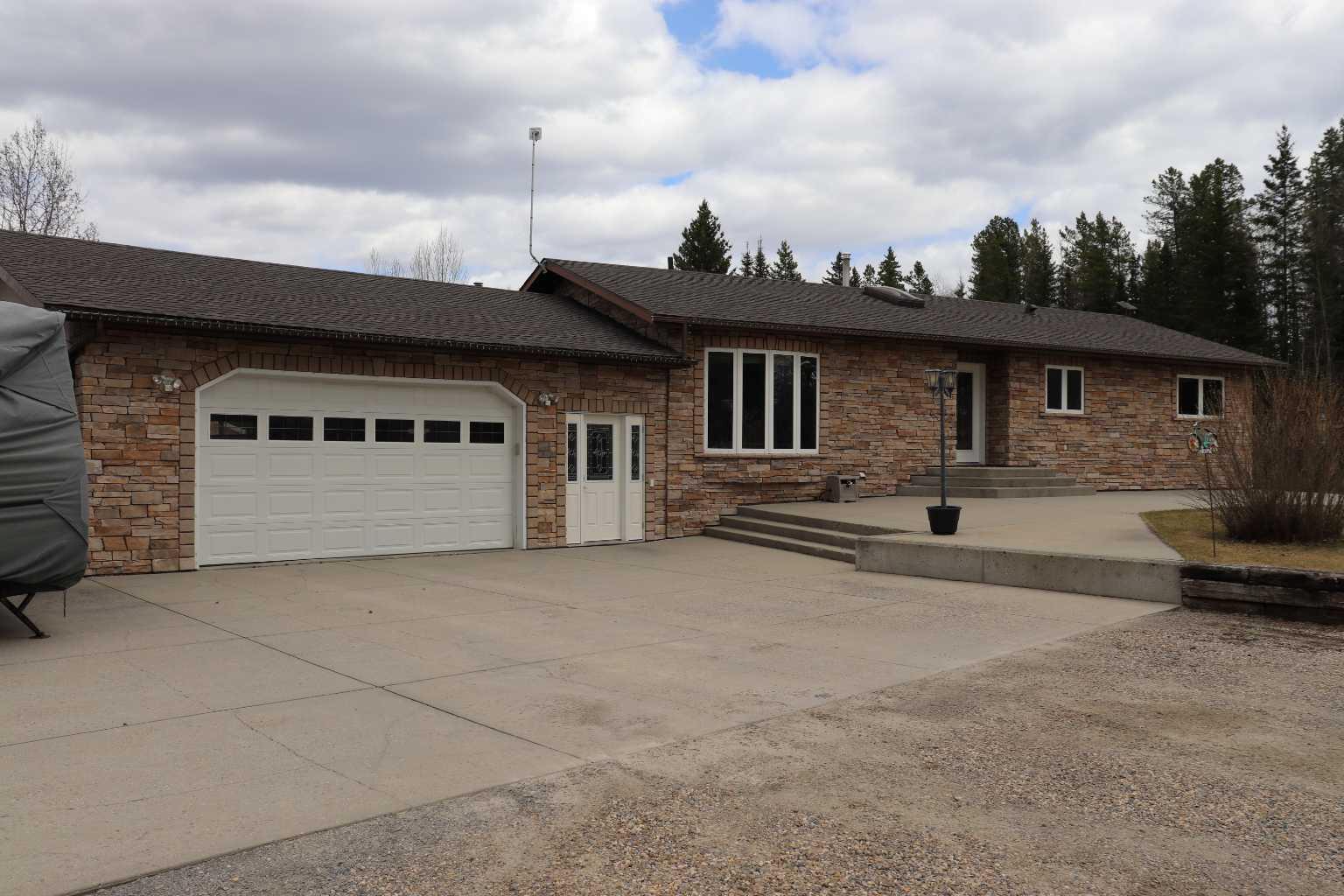 53515 Range Road 165a, Rural Yellowhead County, AB T7E 3K9