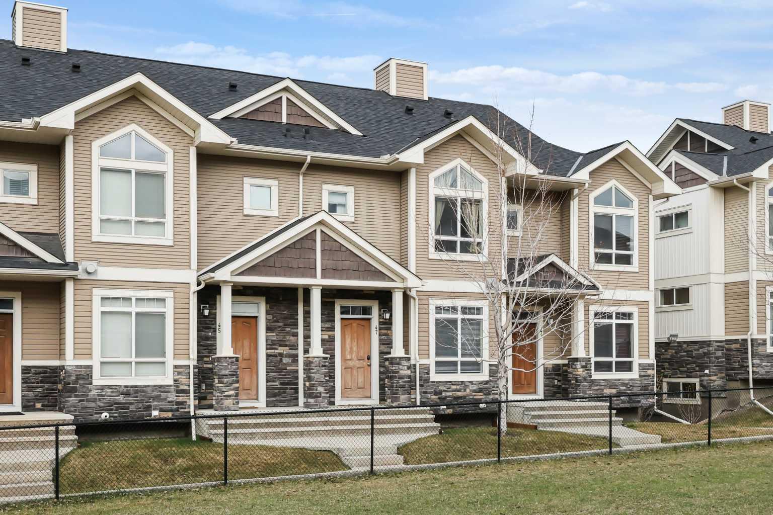 47 Skyview Ranch Gdns NE, Calgary, AB T3N 0G1