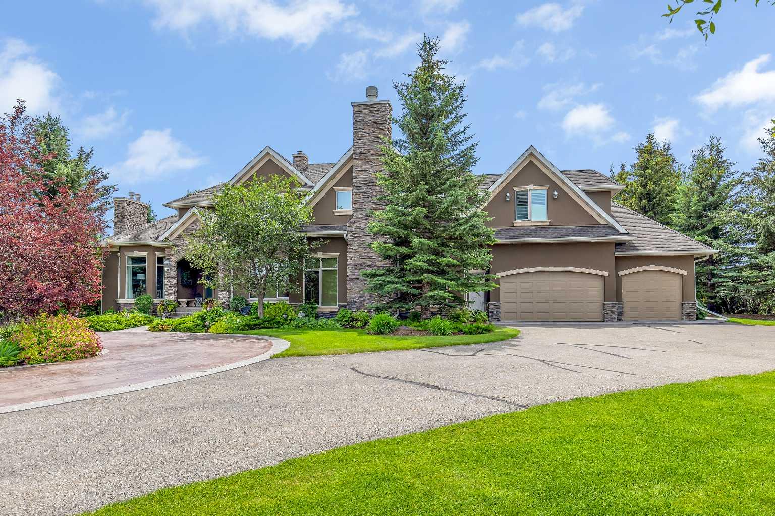 51 Wolfwillow Ln, Calgary, AB T3Z 2Z4