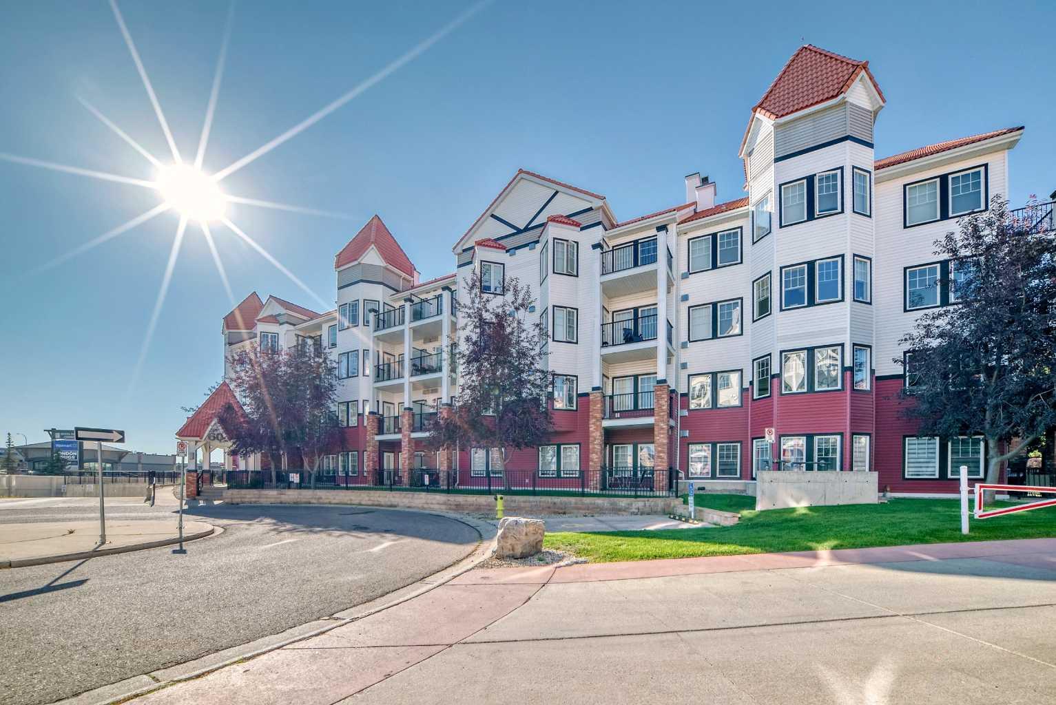 60 Royal Oak Plaza Nw Unit 128, Calgary, AB T3G 0A7