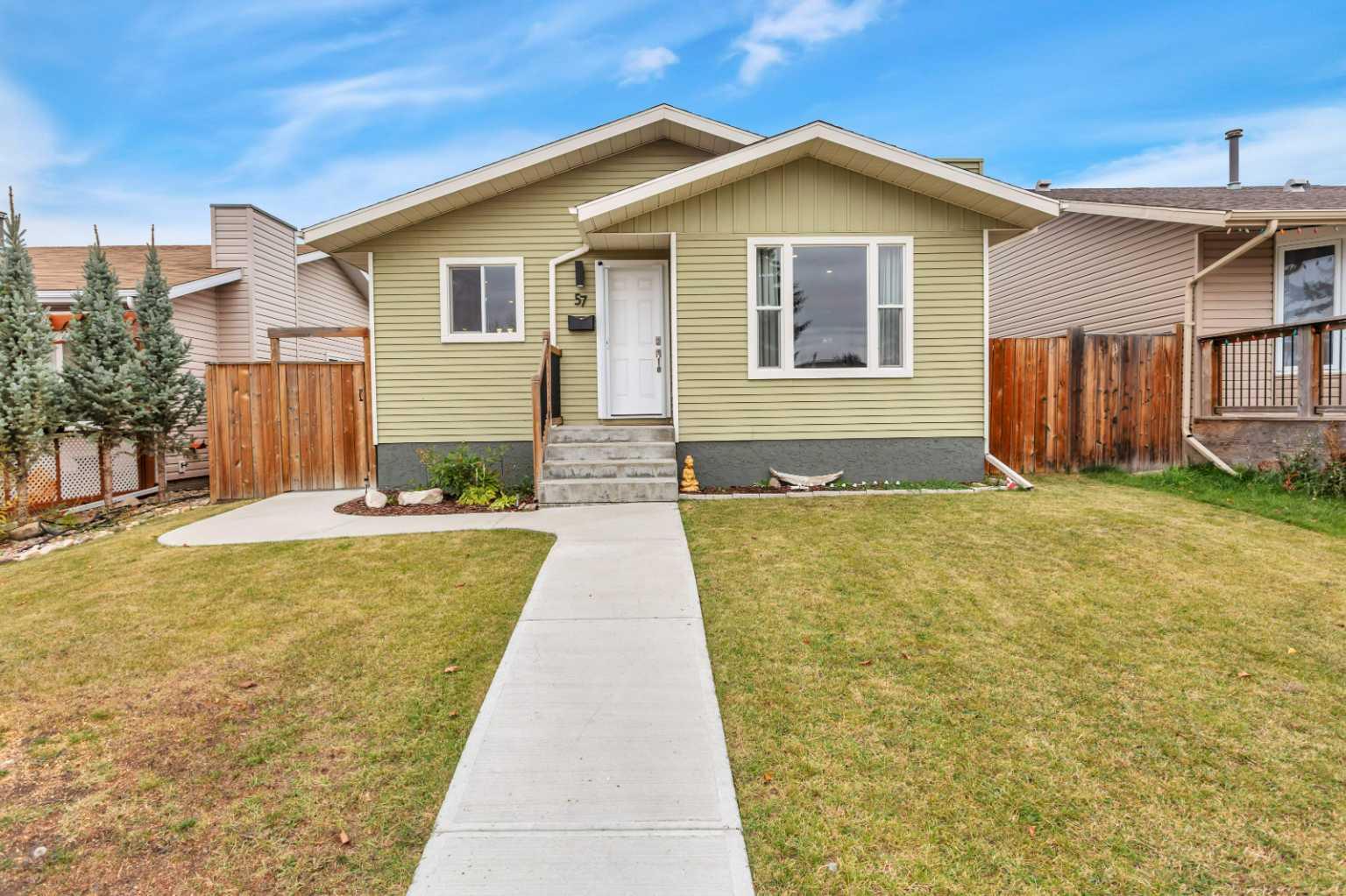 57 Erickson Dr, Red Deer, AB T4R 1X8