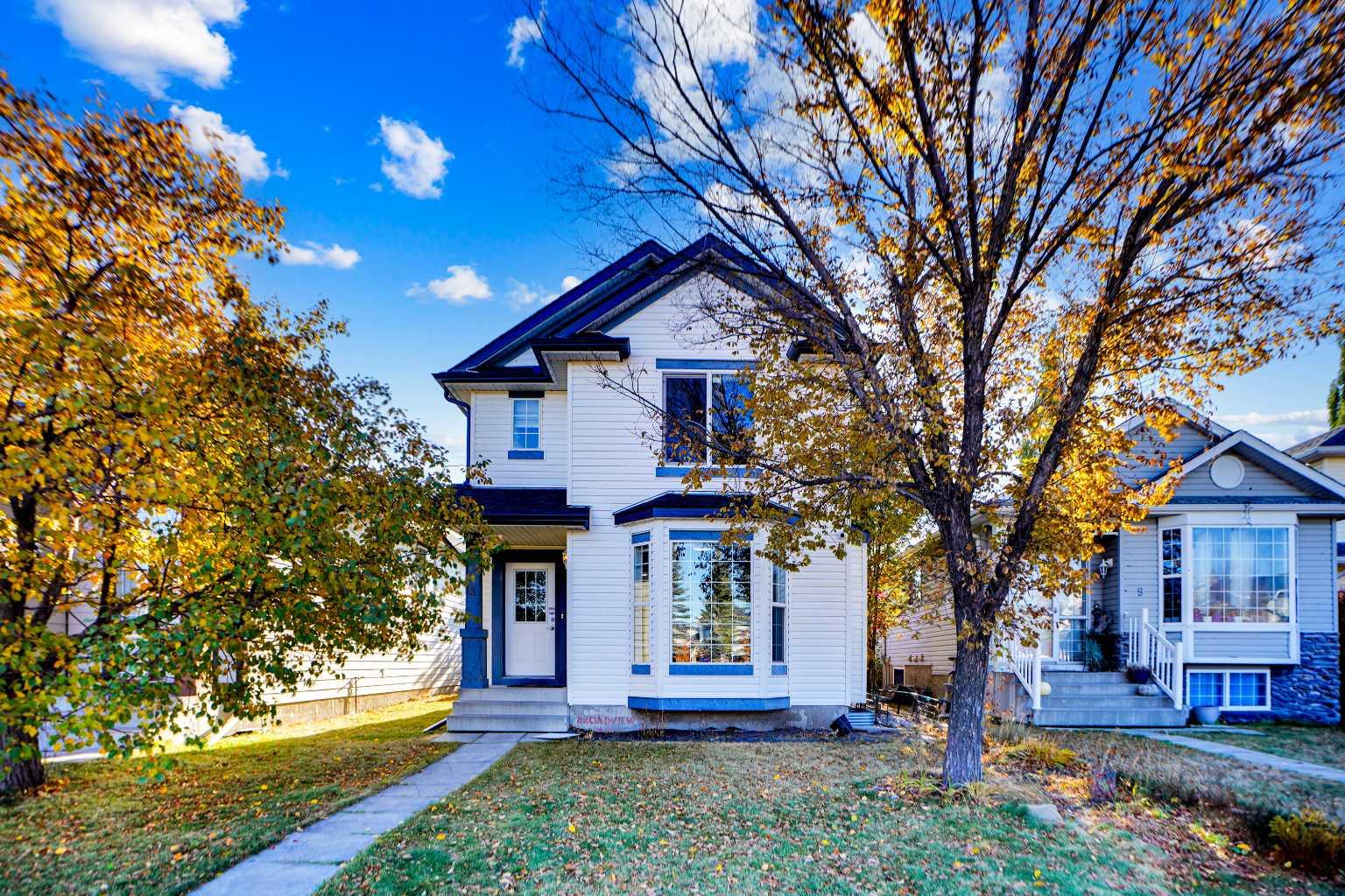5 Coville Gdns NE, Calgary, AB T3K 5N8