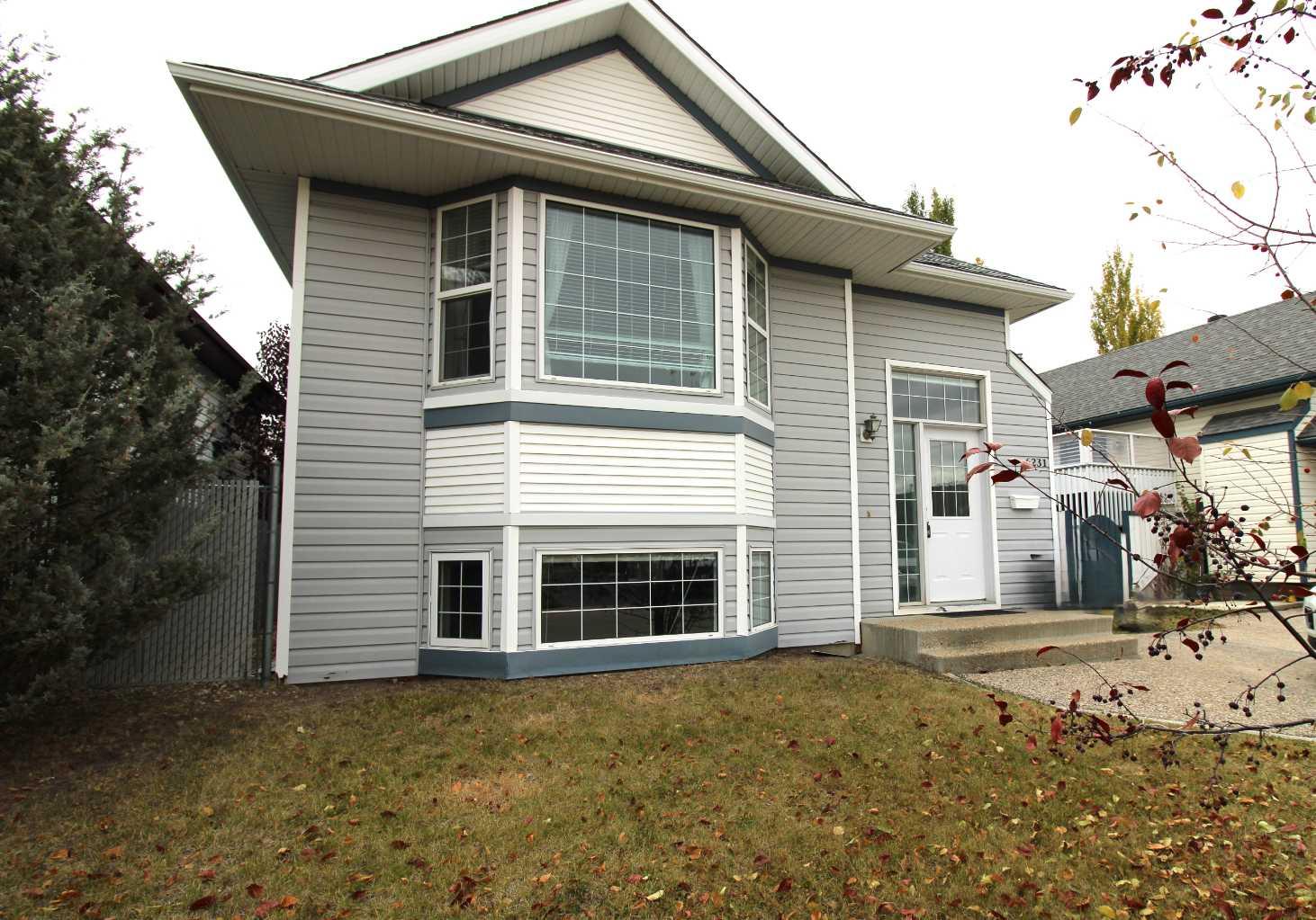90 Street Unit 6231 #a, Grande Prairie, AB T8W 2M3