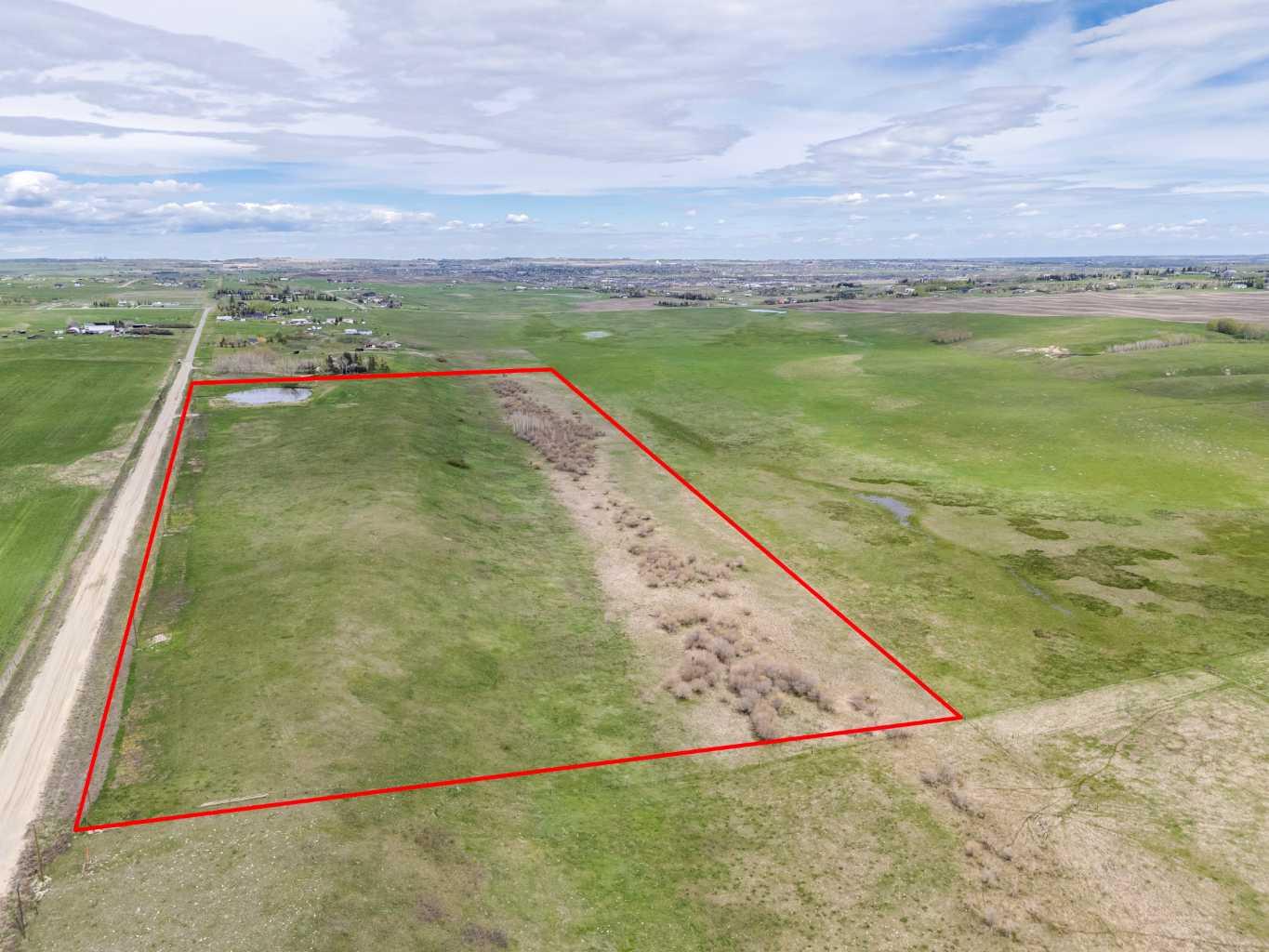 402138 Meridian St, Rural Foothills County, AB T1S 1A8