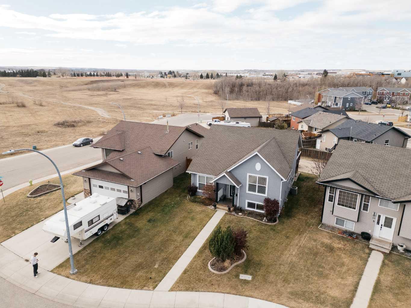 6 Rolling Hills Bay, Blackfalds, AB T0M 0J0
