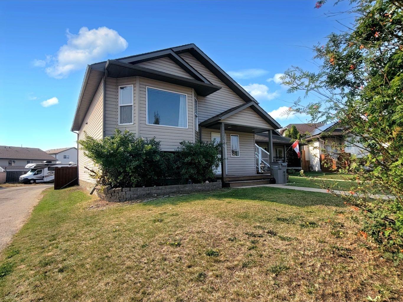 94 Street Unit 12914 #a, Grande Prairie, AB T8X 1S1