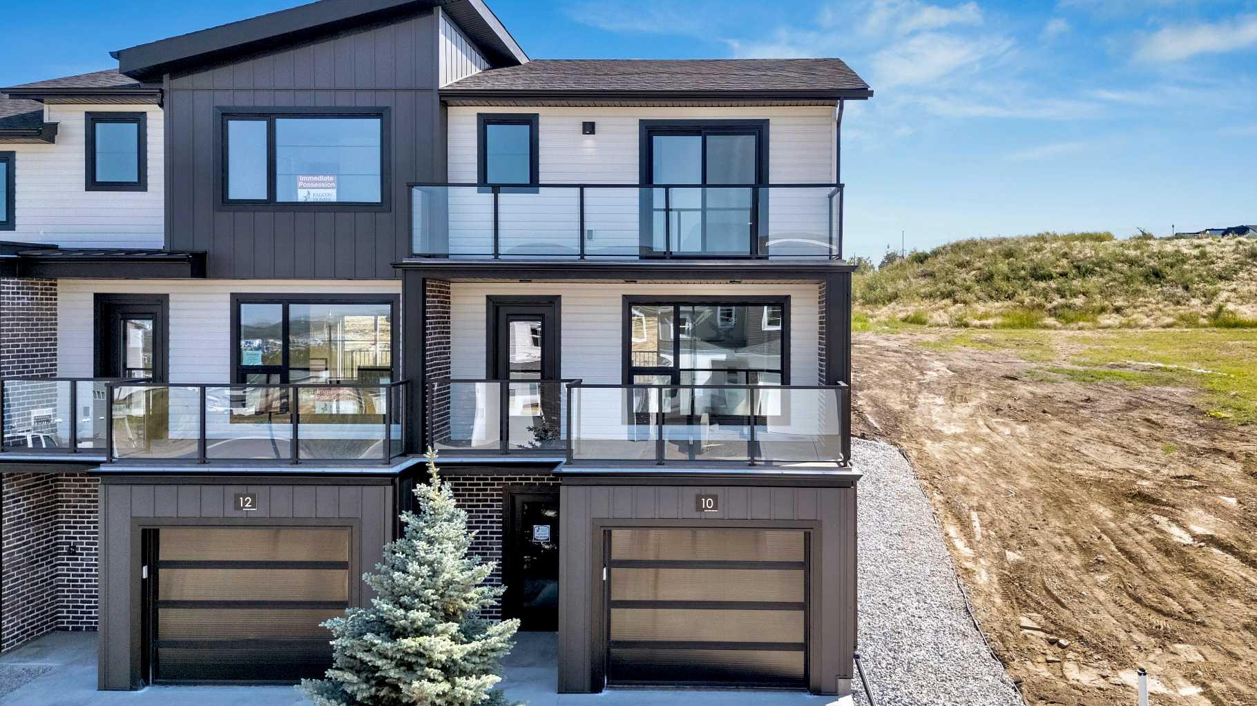 14 Violet Pt, Sylvan Lake, AB T4S 0X1