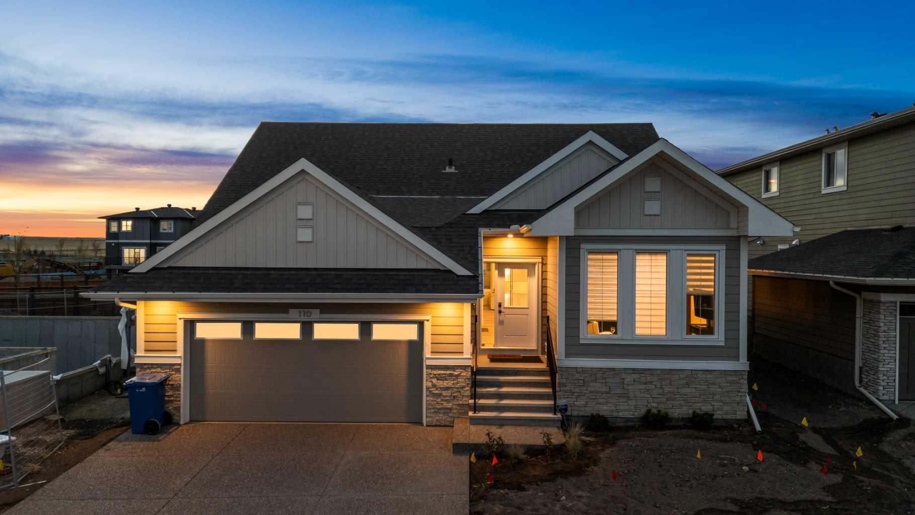 110 Sunstone Way, Balzac, AB T4B 5T5