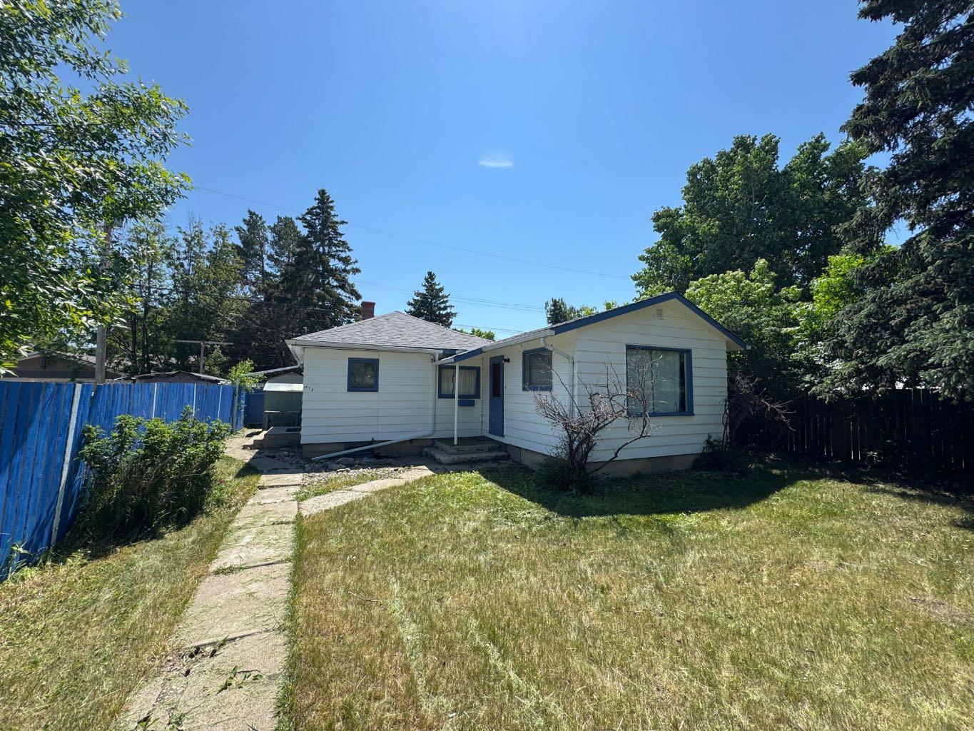 3 Street S Unit 513, Vulcan, AB T0L 2B0