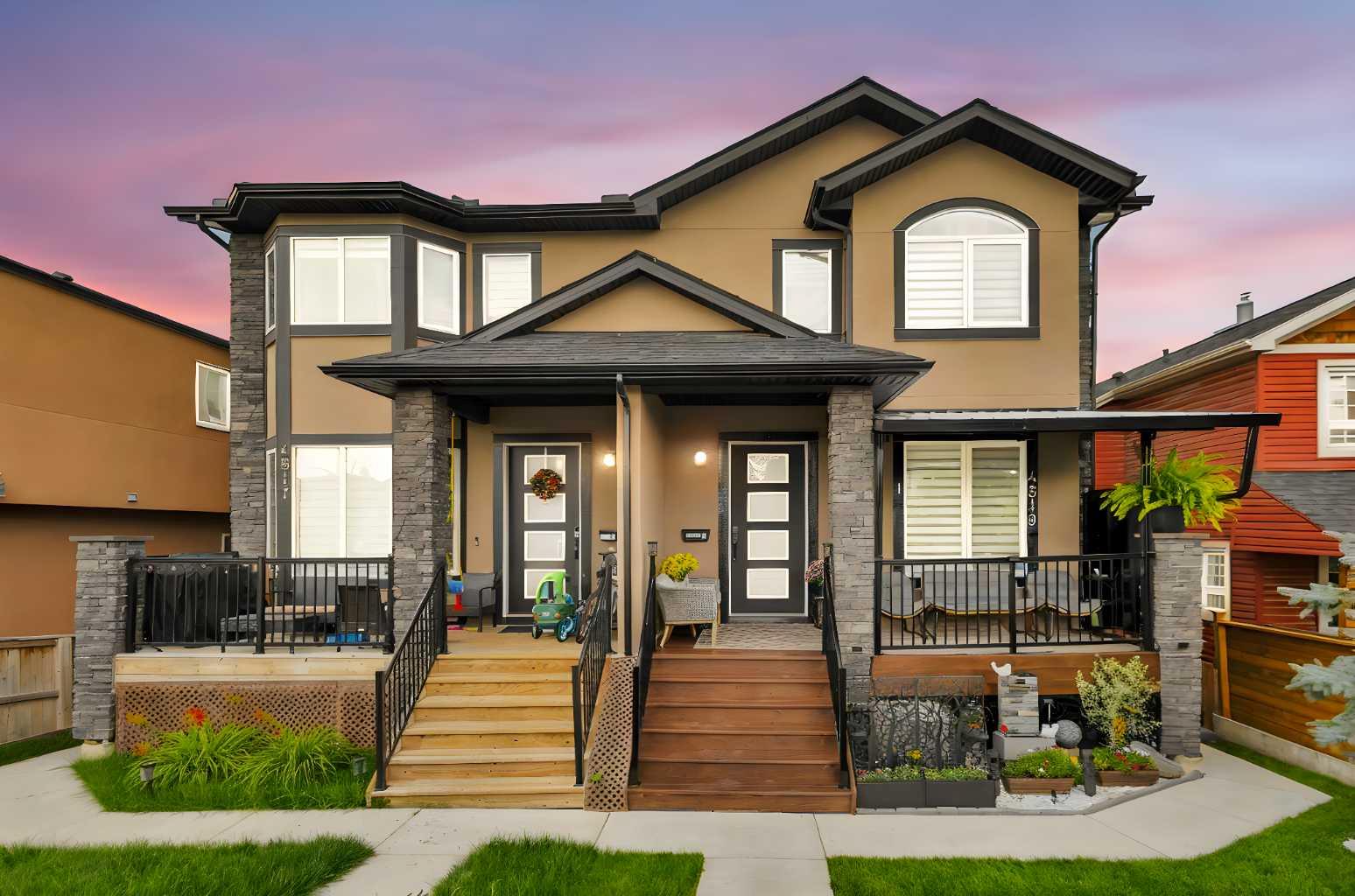 4519 Bowness Road Northwest #unit 2, Calgary, AB T3B 0A9