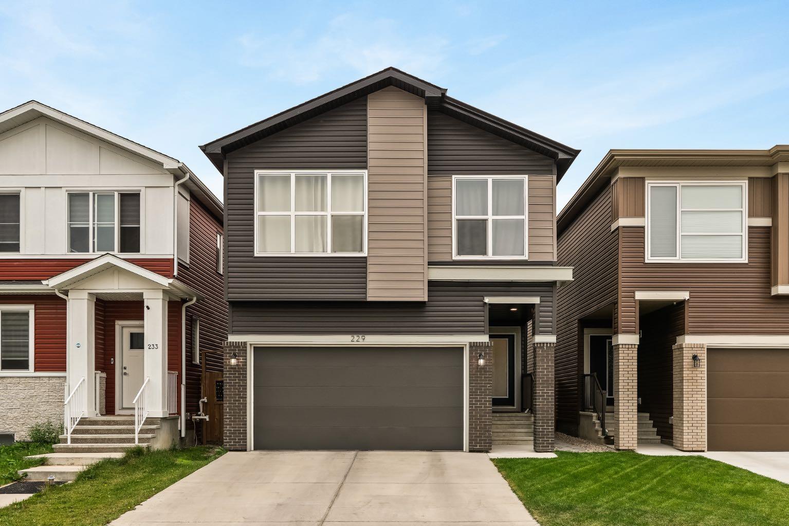 229 Walgrove Way SE, Calgary, AB T2X 4A3